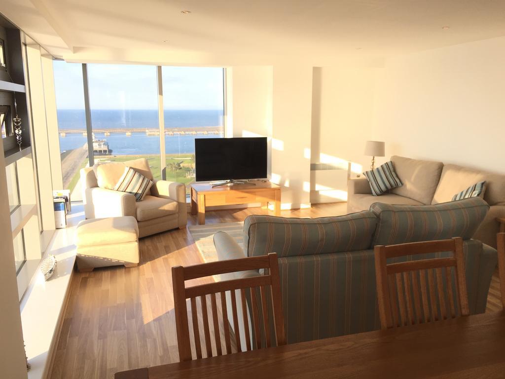 Edinburgh Western Harbour 외부 사진
