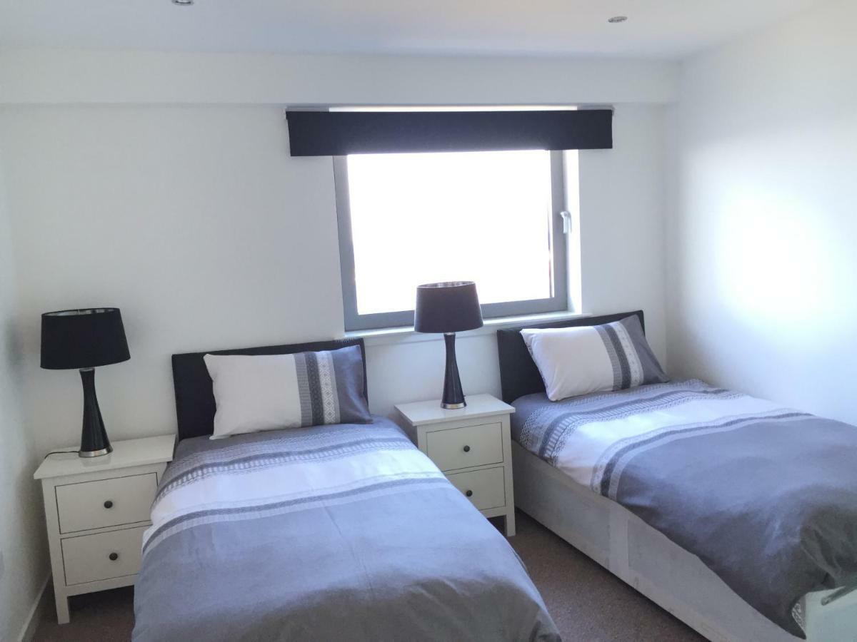 Edinburgh Western Harbour 외부 사진