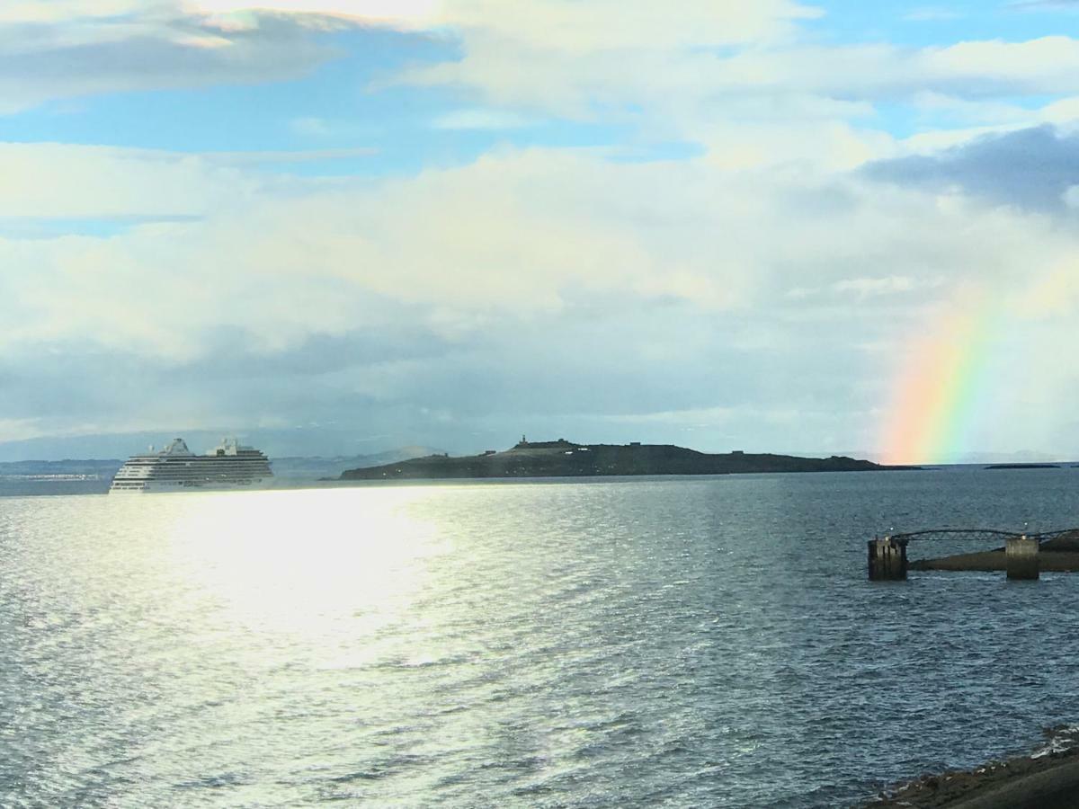Edinburgh Western Harbour 외부 사진